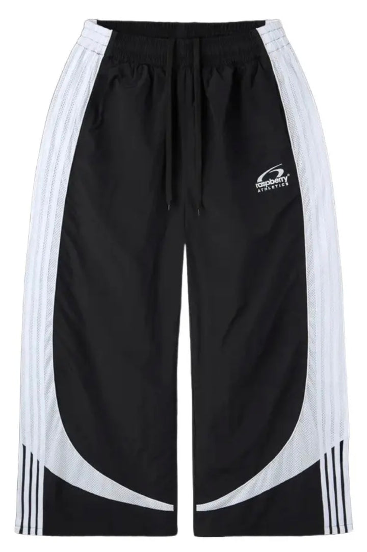 Gold + Vintage Gallery Raspberry Hills 'Tuxedo' Sweats